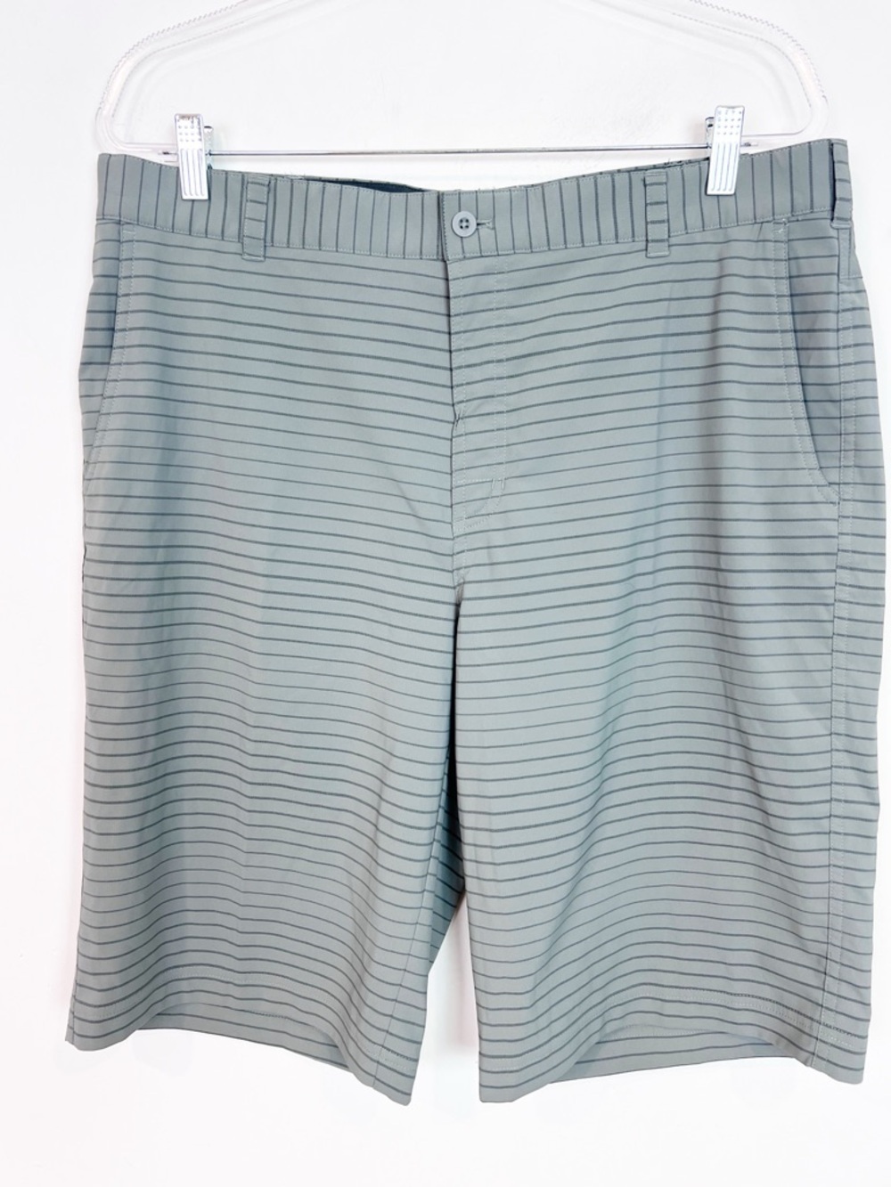 NIKE GOLF TOUR PERFORMANCE GRAY STRIPE FLAT FRONT GOLF SHORTS MENS SZ 36 - Picture 5 of 5